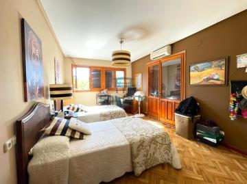 Dormitorio 4