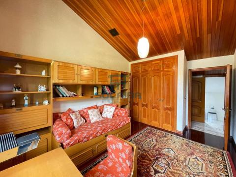 Dormitorio 4