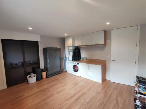 Dormitorio 2, Lavanderia (P.B)