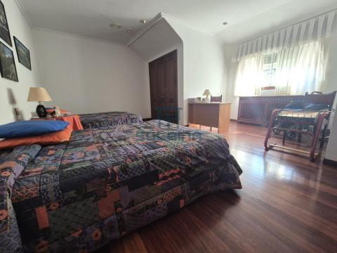 Dormitorio 4