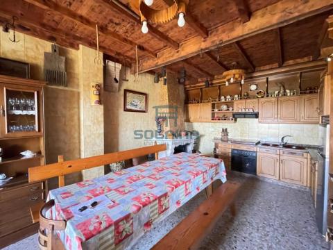 Cocina Rústica (planta baja)